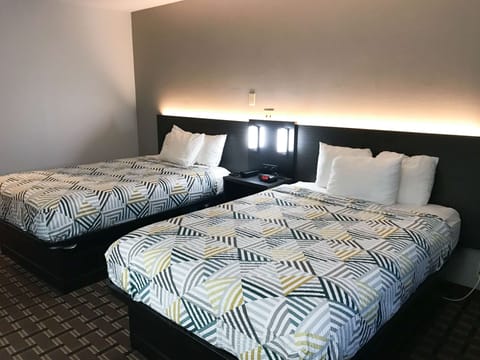 Desk, iron/ironing board, free WiFi