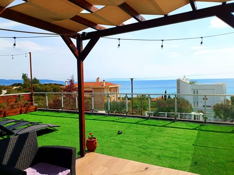 Beach/ocean view
