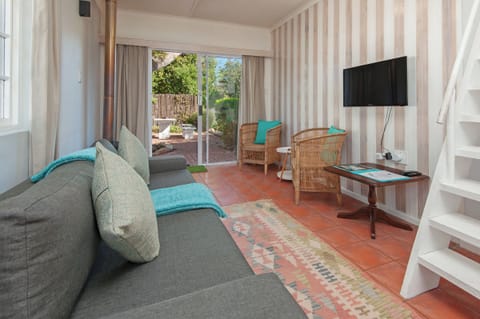 Family Cottage | Living area | LED TV