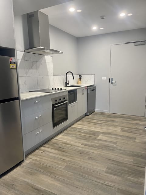 Luxury Studio | Private kitchen | Full-size fridge, microwave, oven, stovetop