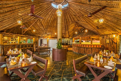 Poolside bar