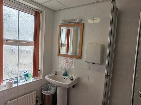 Double Room, Ensuite (Rear View) | Desk, iron/ironing board, free WiFi, bed sheets