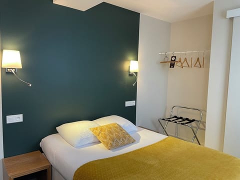 Standard Room | Desk, soundproofing, free WiFi