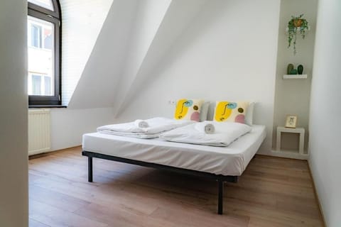 Deluxe Double Room, 1 Double Bed | Hypo-allergenic bedding, blackout drapes, free WiFi
