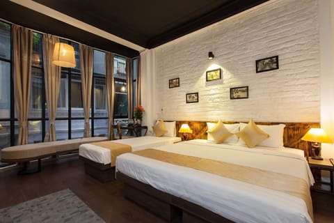 Family Room, City View | In-room safe, free WiFi, bed sheets