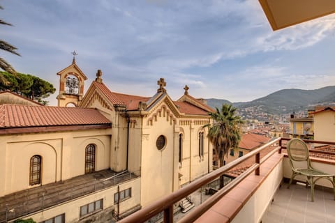 Comfort Apartment, 5 Bedrooms (Salita Quintino Sella 7) | City view