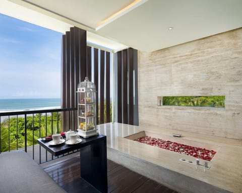 Beach/ocean view