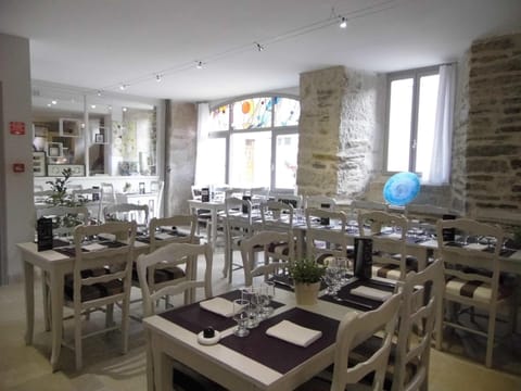 Dinner served, French cuisine