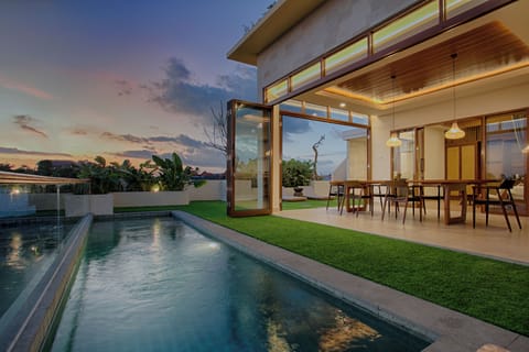 Balinese Modern Two Bedrooms Villa - Upper Floor | 1 bedroom, individually decorated, desk, laptop workspace