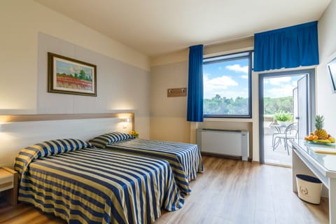 Classic Double or Twin Room | Premium bedding, minibar, desk, soundproofing