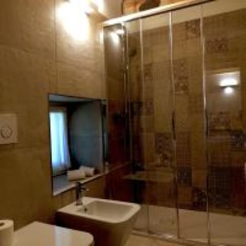 Superior Double or Twin Room | Bathroom | Deep soaking tub, rainfall showerhead, hair dryer, bidet