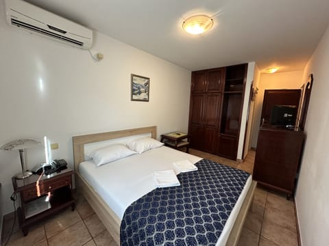 Standard Double Room, City View | In-room safe, individually decorated, soundproofing, iron/ironing board