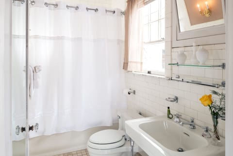 Free toiletries, hair dryer, towels, soap