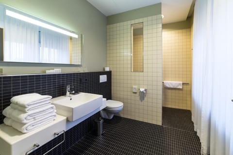 Free toiletries, hair dryer, towels