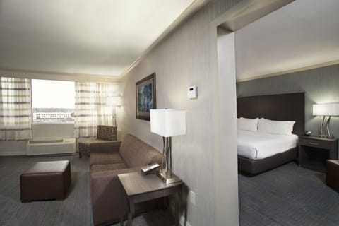 Suite, 1 Bedroom | Pillowtop beds, desk, laptop workspace, blackout drapes