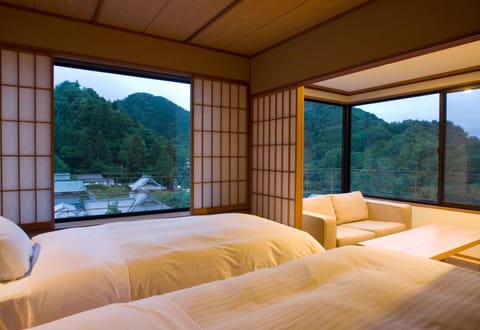 Japanese Western Style Room, Non-Smoking (Tatami 12.5) | Down comforters, in-room safe, blackout drapes, WiFi (free)