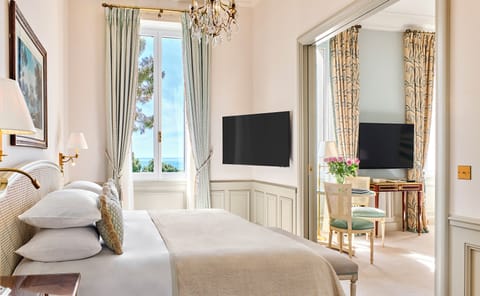 Suite, 1 Bedroom | View from room