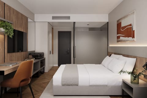 Classic Room, 1 King Bed | Minibar, desk, laptop workspace, blackout drapes