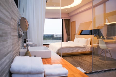 Panoramic Penthouse, Terrace, Tower | 1 bedroom, minibar, individually decorated, individually furnished
