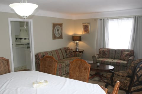 Premium House, 4 Bedrooms, River View, Overwater | Living area | Flat-screen TV