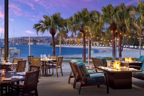 Breakfast, lunch, dinner served; Mediterranean cuisine