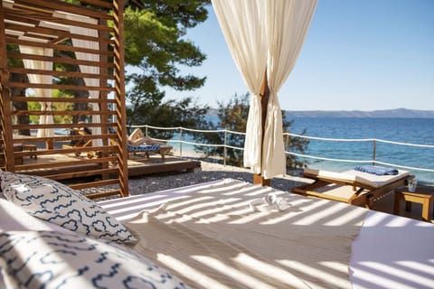 Beach/ocean view
