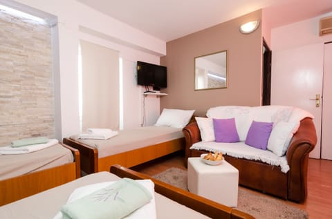 Studio | Minibar, free WiFi, bed sheets