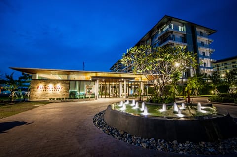 Front of property - evening/night