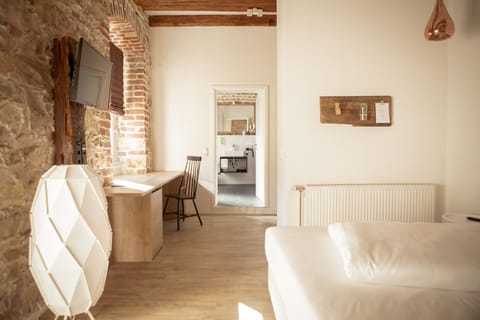 Comfort Double Room, 1 Bedroom | Premium bedding, in-room safe, desk, laptop workspace