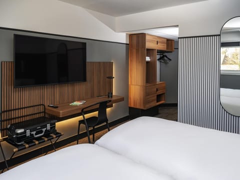 Minibar, in-room safe, desk, blackout drapes