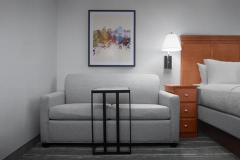 43-inch LCD TV with satellite channels, TV