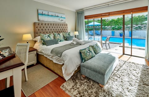 Luxury Room, 1 Bedroom | 1 bedroom, premium bedding, in-room safe, individually decorated