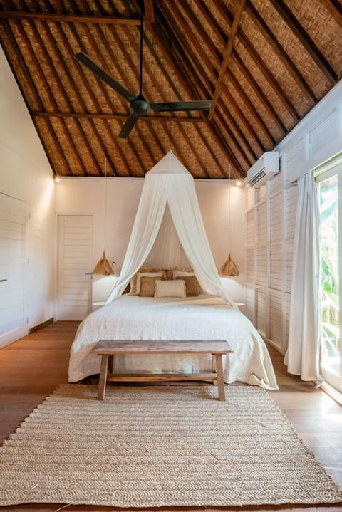 Suite, 1 Bedroom | Premium bedding, in-room safe, free WiFi, bed sheets