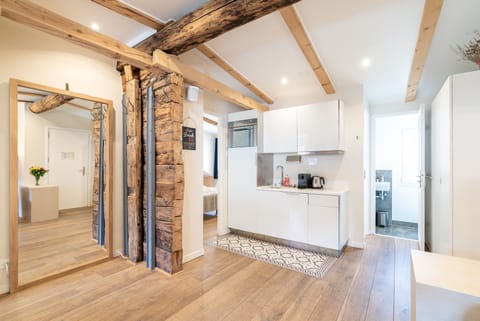 Two-Bedroom Apartment with Matterhorn View (top floor) | Private kitchen | Fridge, oven, stovetop, dishwasher