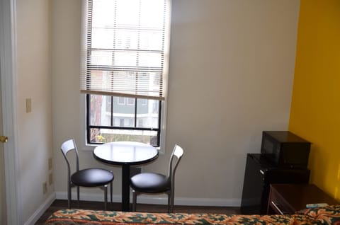 Room, 1 Queen Bed, Private Bathroom | Iron/ironing board, free WiFi, bed sheets