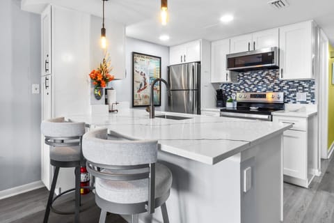 Apartment (1 Bedroom) | Interior