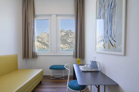 Deluxe Double or Twin Room | Memory foam beds, minibar, in-room safe, soundproofing