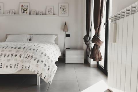 Panoramic Apartment, 1 Bedroom | Iron/ironing board, free WiFi, wheelchair access