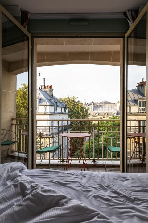 Superior Room - Balcony | Premium bedding, pillowtop beds, in-room safe, desk