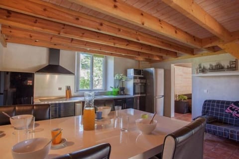 Deluxe Villa, 3 Bedrooms | Private kitchen | Fridge, microwave, stovetop, espresso maker