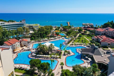 Indoor pool, 2 outdoor pools, pool umbrellas, sun loungers