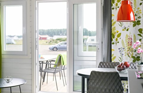 Comfort Cabin, 1 Bedroom | Garden view