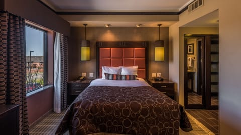 In-room safe, desk, laptop workspace, blackout drapes