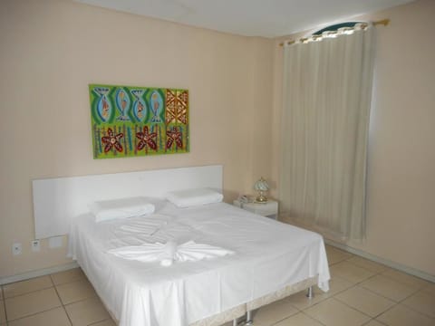 Standard Room | Minibar, desk, blackout drapes, free WiFi