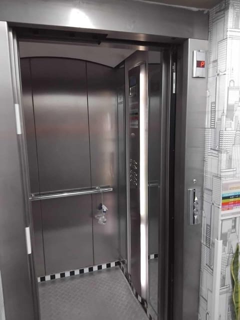 Elevator