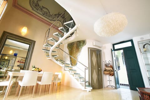 Deluxe Apartment, 1 Bedroom, Kitchenette, City View (Rosso) | 1 bedroom, premium bedding, individually decorated
