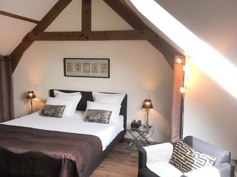 Superior Double or Twin Room, Private Bathroom (Coeur de Loup)