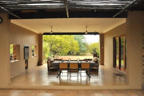 Chalet, 4 Bedrooms (Leadwood Lodge) | Terrace/patio