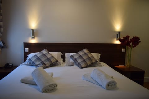 In-room safe, desk, iron/ironing board, free WiFi