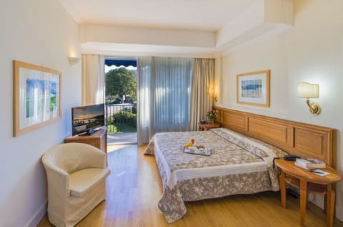 Comfort Double or Twin Room | In-room safe, desk, cribs/infant beds, free WiFi